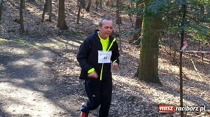 Zdjęcie w galerii na portalu naszraciborz.pl: Twardziele ścigali się w Arboretum wiadomości z regionu