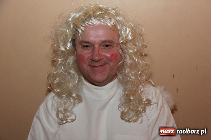 Zdjęcie w galerii na portalu naszraciborz.pl: Ostatki 2014: Szalona zabawa na balu przebierańców w Samborowicach wiadomości z regionu
