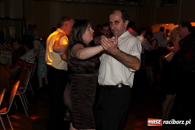 Zdjęcie w galerii na portalu naszraciborz.pl: W Krzanowicach pożegnano karnawał wiadomości z regionu