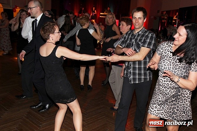 Zdjęcie w galerii na portalu naszraciborz.pl: W Krzanowicach pożegnano karnawał wiadomości z regionu