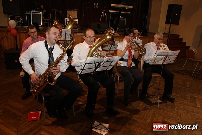 Zdjęcie w galerii na portalu naszraciborz.pl: W Krzanowicach pożegnano karnawał wiadomości z regionu