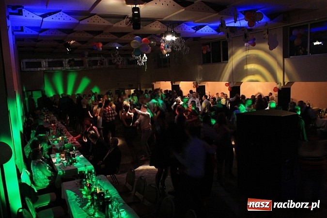 Zdjęcie w galerii na portalu naszraciborz.pl: W Krzanowicach pożegnano karnawał wiadomości z regionu