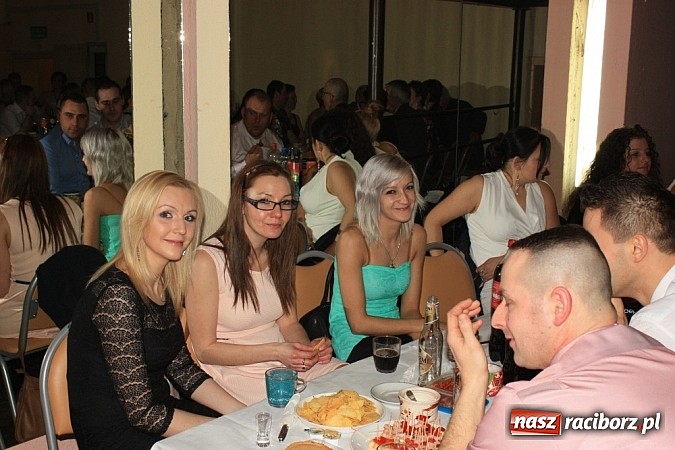 Zdjęcie w galerii na portalu naszraciborz.pl: W Krzanowicach pożegnano karnawał wiadomości z regionu