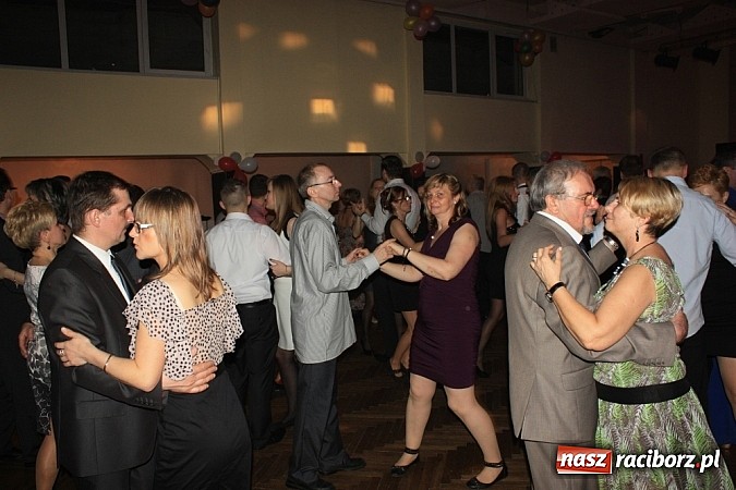 Zdjęcie w galerii na portalu naszraciborz.pl: W Krzanowicach pożegnano karnawał wiadomości z regionu