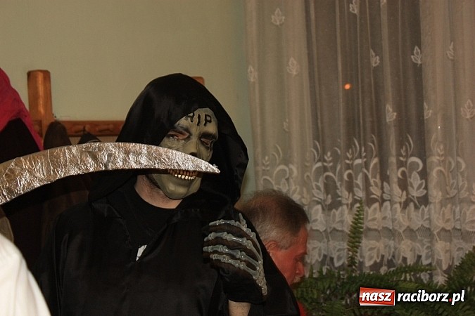 Zdjęcie w galerii na portalu naszraciborz.pl: W Krzanowicach pożegnano karnawał wiadomości z regionu