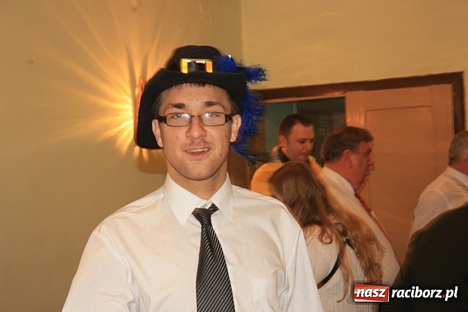 Zdjęcie w galerii na portalu naszraciborz.pl: W Krzanowicach pożegnano karnawał wiadomości z regionu