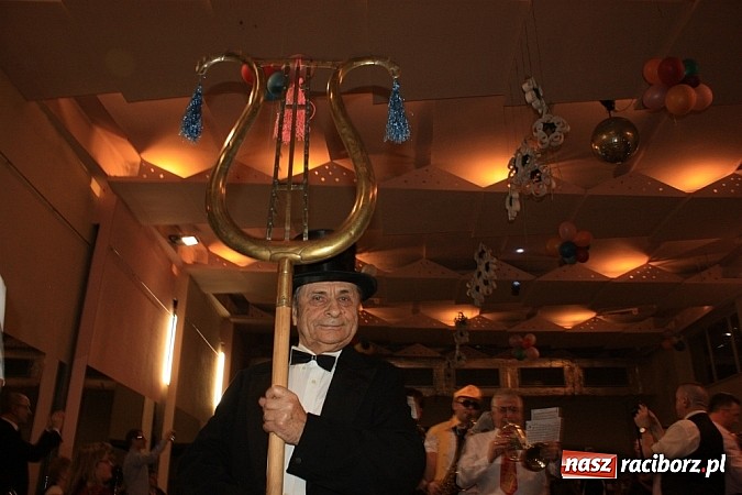 Zdjęcie w galerii na portalu naszraciborz.pl: W Krzanowicach pożegnano karnawał wiadomości z regionu