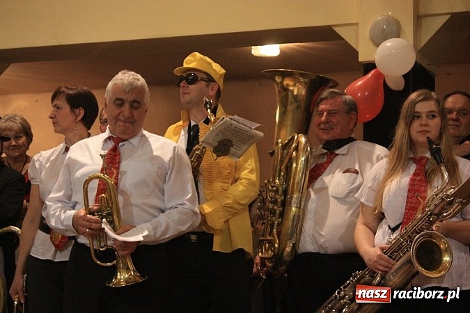 Zdjęcie w galerii na portalu naszraciborz.pl: W Krzanowicach pożegnano karnawał wiadomości z regionu