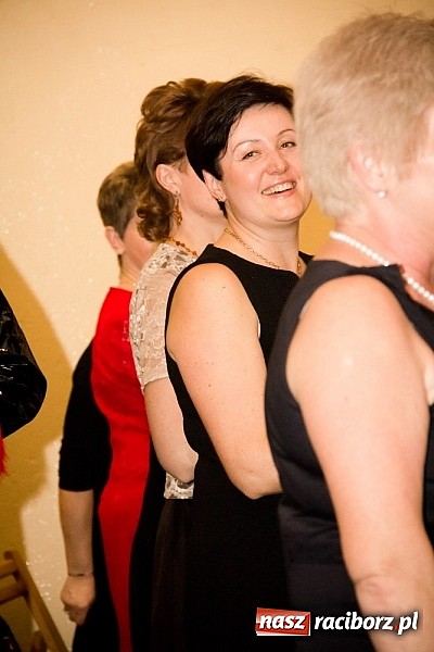 Zdjęcie w galerii na portalu naszraciborz.pl: Kolorowy kondukt na ostatkach w Studziennej wiadomości z regionu