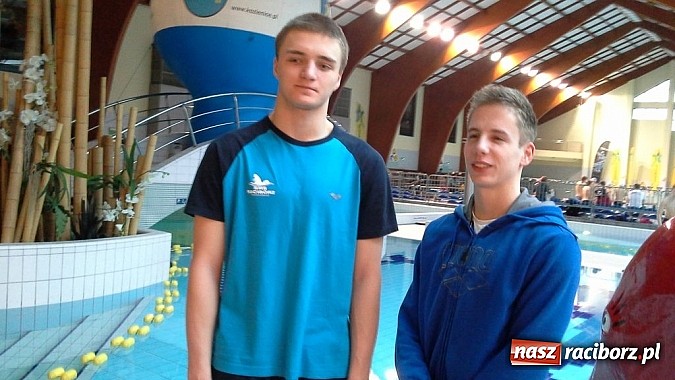 Zdjęcie w galerii na portalu naszraciborz.pl: Dobry start raciborskich pływaków w Kozienicach wiadomości z regionu