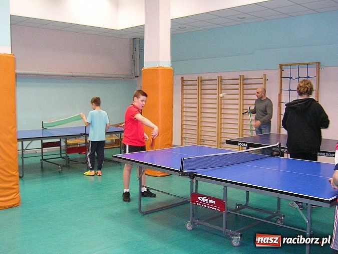 Zdjęcie w galerii na portalu naszraciborz.pl: TKKF Rafako: Znamy mistrzów tenisa stołowego wiadomości z regionu