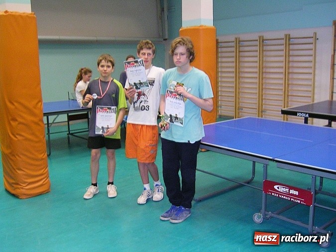 Zdjęcie w galerii na portalu naszraciborz.pl: TKKF Rafako: Znamy mistrzów tenisa stołowego wiadomości z regionu