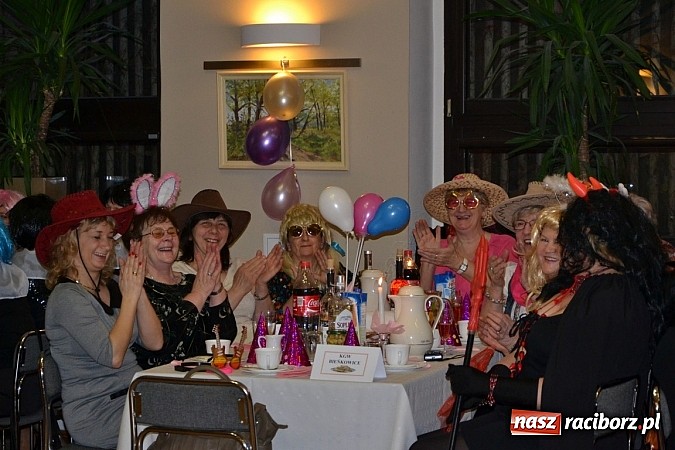 Zdjęcie w galerii na portalu naszraciborz.pl: Babski comber w Tworkowie wiadomości z regionu