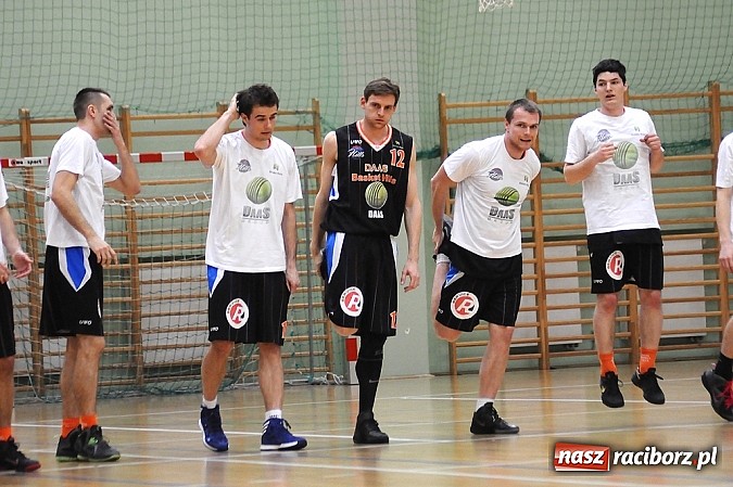 Zdjęcie w galerii na portalu naszraciborz.pl: Koszykówka: Wysoka przegrana Ofensywy wiadomości z regionu
