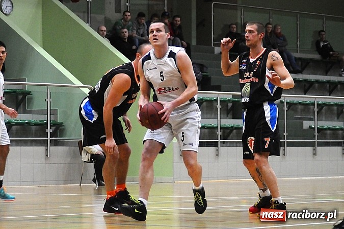 Zdjęcie w galerii na portalu naszraciborz.pl: Koszykówka: Wysoka przegrana Ofensywy wiadomości z regionu