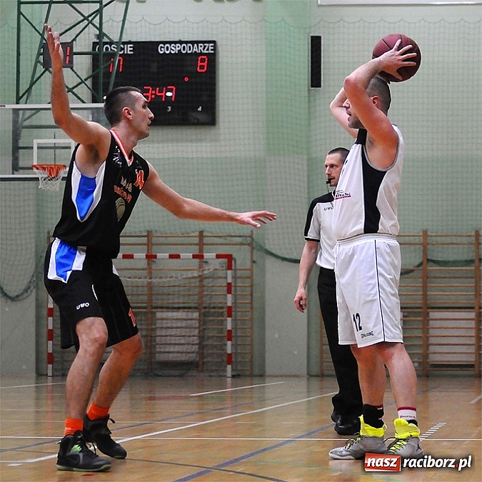 Zdjęcie w galerii na portalu naszraciborz.pl: Koszykówka: Wysoka przegrana Ofensywy wiadomości z regionu
