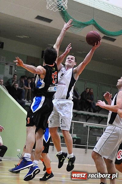 Zdjęcie w galerii na portalu naszraciborz.pl: Koszykówka: Wysoka przegrana Ofensywy wiadomości z regionu