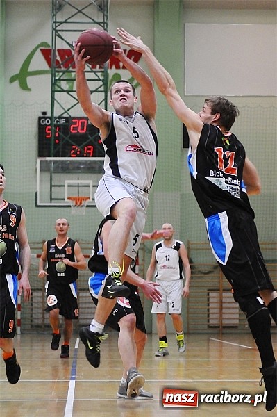 Zdjęcie w galerii na portalu naszraciborz.pl: Koszykówka: Wysoka przegrana Ofensywy wiadomości z regionu