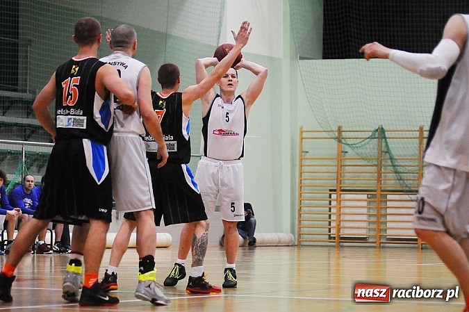 Zdjęcie w galerii na portalu naszraciborz.pl: Koszykówka: Wysoka przegrana Ofensywy wiadomości z regionu