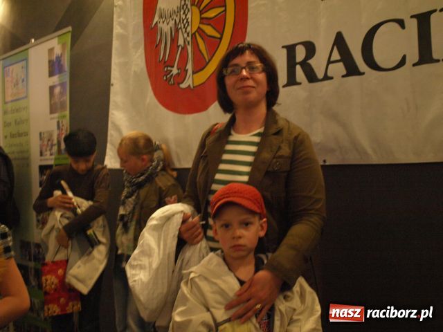 Zdjęcie w galerii na portalu naszraciborz.pl: U progu tajemnicy - premiera wiadomości z regionu