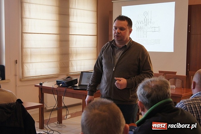 Zdjęcie w galerii na portalu naszraciborz.pl: O stosowaniu środków ochrony roślin w Nędzy wiadomości z regionu