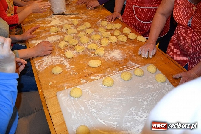 Zdjęcie w galerii na portalu naszraciborz.pl: Wojnowickie kreple - swojskie najlepiej smakuje! wiadomości z regionu