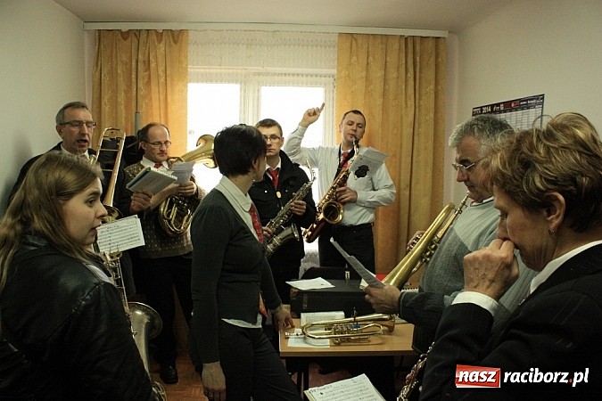 Zdjęcie w galerii na portalu naszraciborz.pl: Ch&oacute;r Cecylia na Kusakach w Jedlińsku koło Radomia wiadomości z regionu