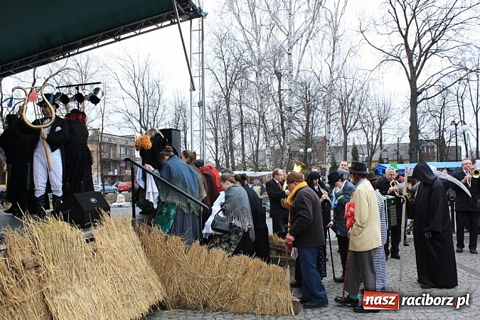 Zdjęcie w galerii na portalu naszraciborz.pl: Ch&oacute;r Cecylia na Kusakach w Jedlińsku koło Radomia wiadomości z regionu