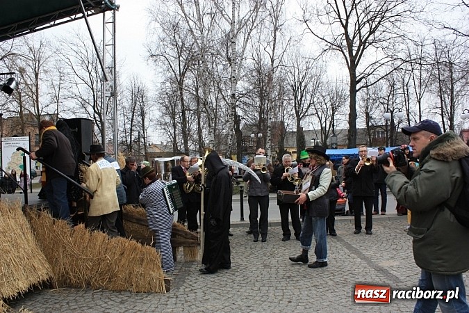 Zdjęcie w galerii na portalu naszraciborz.pl: Ch&oacute;r Cecylia na Kusakach w Jedlińsku koło Radomia wiadomości z regionu