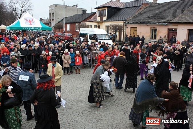 Zdjęcie w galerii na portalu naszraciborz.pl: Ch&oacute;r Cecylia na Kusakach w Jedlińsku koło Radomia wiadomości z regionu
