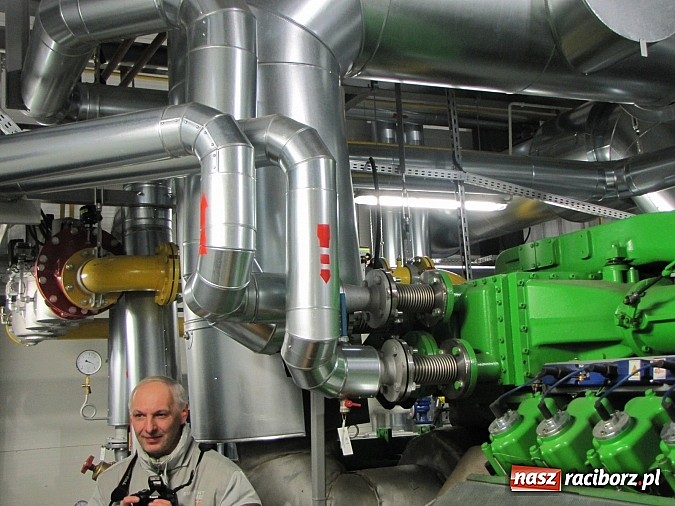 Zdjęcie w galerii na portalu naszraciborz.pl: Silniki gazowe ruszyły w Rudzie Śląskiej wiadomości z regionu