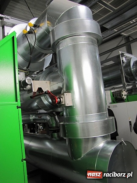 Zdjęcie w galerii na portalu naszraciborz.pl: Silniki gazowe ruszyły w Rudzie Śląskiej wiadomości z regionu