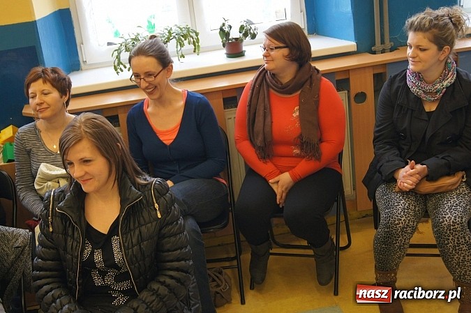 Zdjęcie w galerii na portalu naszraciborz.pl: Rodzice przyjrzeli się pracy przedszkola w Górkach Śl. wiadomości z regionu