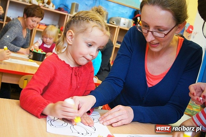 Zdjęcie w galerii na portalu naszraciborz.pl: Rodzice przyjrzeli się pracy przedszkola w Górkach Śl. wiadomości z regionu