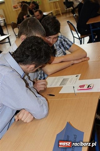 Zdjęcie w galerii na portalu naszraciborz.pl: Młody konsument kupuje z głową! wiadomości z regionu