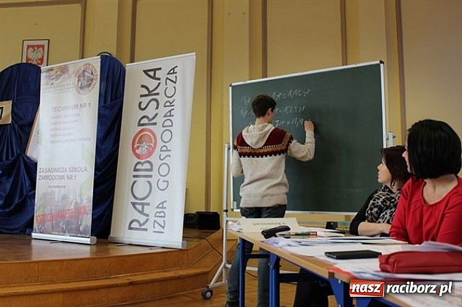 Zdjęcie w galerii na portalu naszraciborz.pl: Młody konsument kupuje z głową! wiadomości z regionu