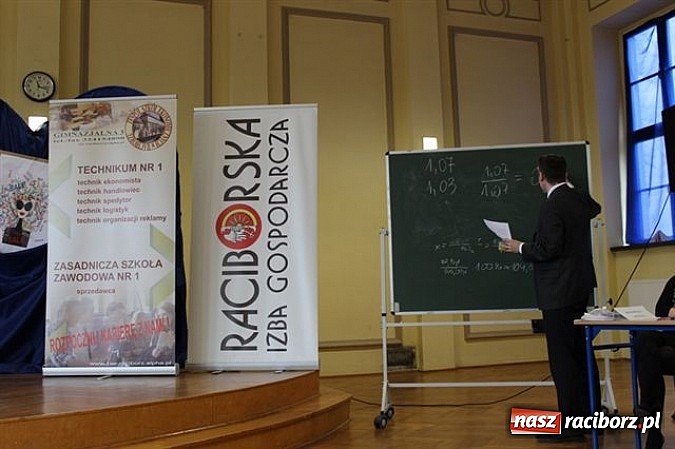 Zdjęcie w galerii na portalu naszraciborz.pl: Młody konsument kupuje z głową! wiadomości z regionu