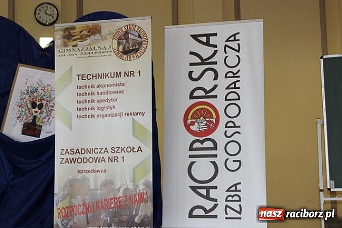 Zdjęcie w galerii na portalu naszraciborz.pl: Młody konsument kupuje z głową! wiadomości z regionu