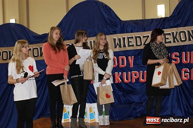 Zdjęcie w galerii na portalu naszraciborz.pl: Młody konsument kupuje z głową! wiadomości z regionu