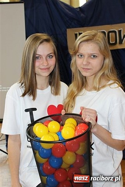 Zdjęcie w galerii na portalu naszraciborz.pl: Młody konsument kupuje z głową! wiadomości z regionu