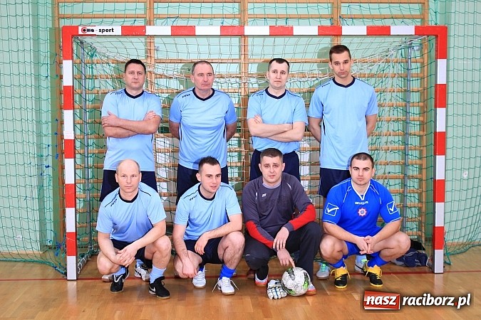 Zdjęcie w galerii na portalu naszraciborz.pl: Puchar Komendanta Powiatowego Policji w Raciborzu dla zespołu firmy Winiarski wiadomości z regionu