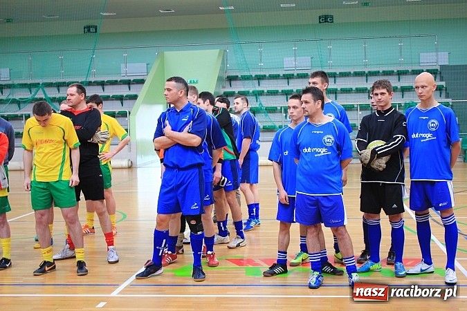 Zdjęcie w galerii na portalu naszraciborz.pl: Puchar Komendanta Powiatowego Policji w Raciborzu dla zespołu firmy Winiarski wiadomości z regionu