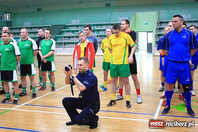 Zdjęcie w galerii na portalu naszraciborz.pl: Puchar Komendanta Powiatowego Policji w Raciborzu dla zespołu firmy Winiarski wiadomości z regionu