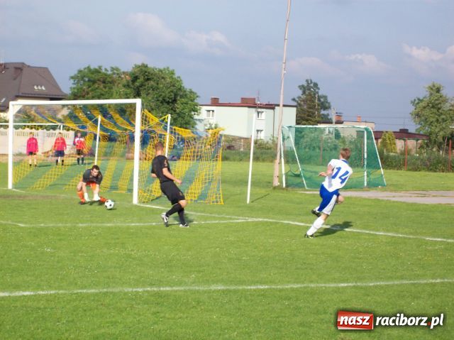 Zdjęcie w galerii na portalu naszraciborz.pl: Płomień zgasił Krzyżanowice wiadomości z regionu