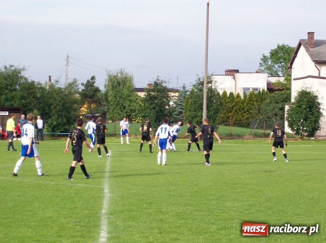Zdjęcie w galerii na portalu naszraciborz.pl: Płomień zgasił Krzyżanowice wiadomości z regionu