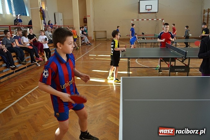 Zdjęcie w galerii na portalu naszraciborz.pl: W Szonowicach walczyli o puchar sołtysów wiadomości z regionu