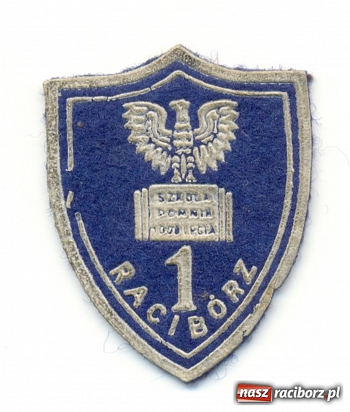 Zdjęcie w galerii na portalu naszraciborz.pl: Kamień węgielny pod raciborską Tysiąclatkę wiadomości z regionu