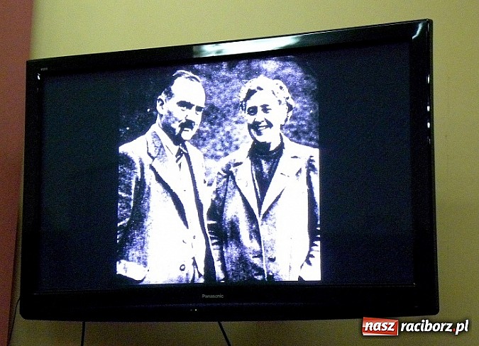 Zdjęcie w galerii na portalu naszraciborz.pl: Królowa Złotej Ery wiadomości z regionu