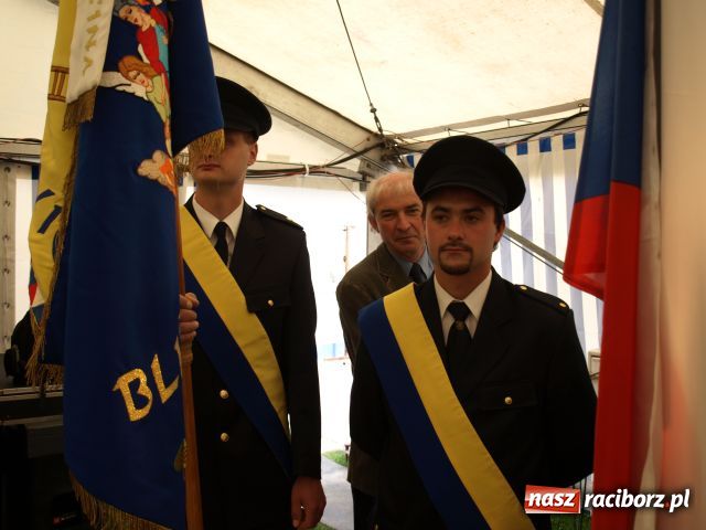Zdjęcie w galerii na portalu naszraciborz.pl: Strażacka parada w Pietraszynie wiadomości z regionu