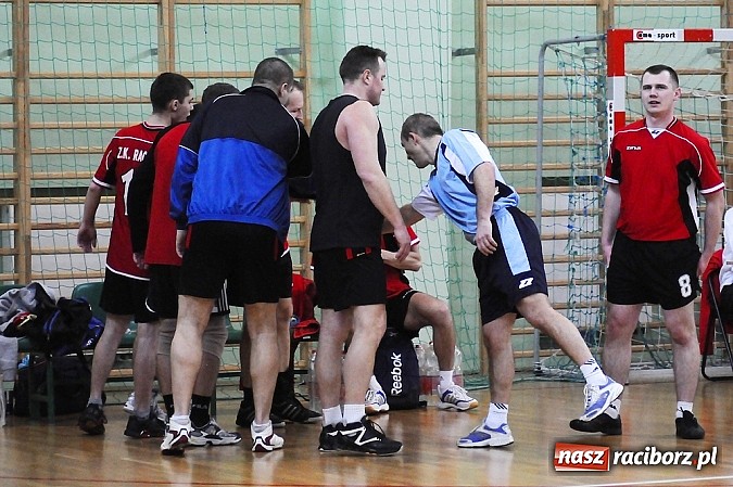 Zdjęcie w galerii na portalu naszraciborz.pl: Zakłady pracy walczą o puchar prezydenta wiadomości z regionu